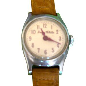 Vintage 50s Girl's US Time Disney Snow White mechanical wind up wrist watch runs